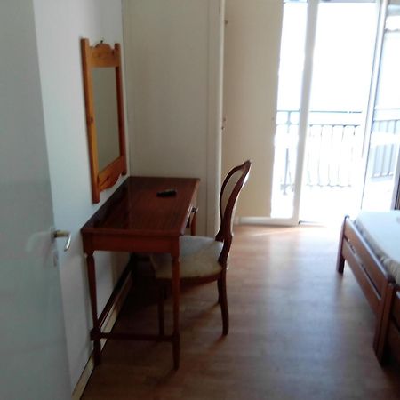 Georgia Beach Apartments Mesongí Екстериор снимка